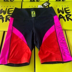 Zumba shorts XL